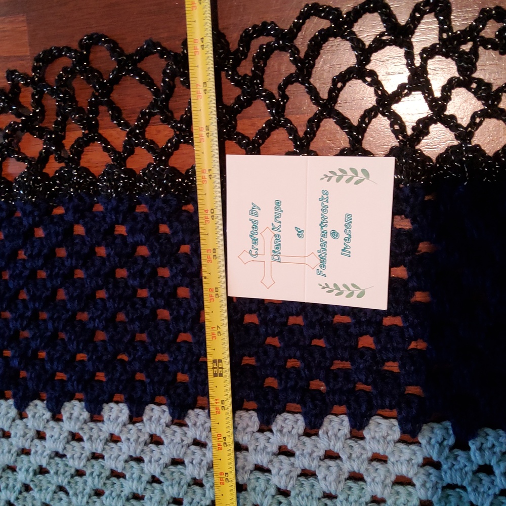 Shawl / Throw - Picture 4 of 4